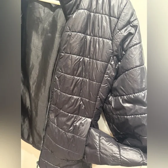 Active USA Women's Quilted Black Puffer Jacket - Picture 3 of 7